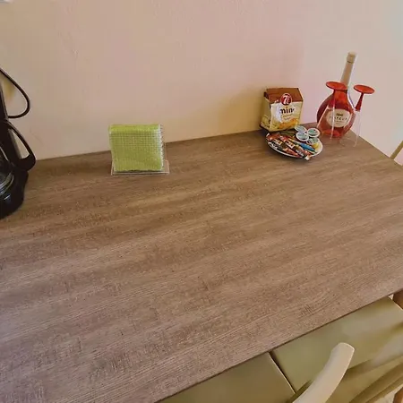 Chill N' Joy Apartman Ajía Nápa