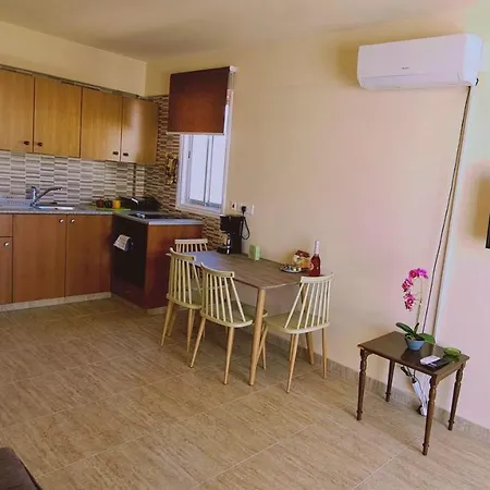 Apartment Chill N' Joy Agia Napa