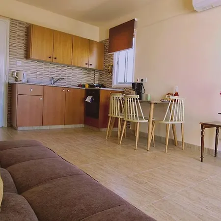 Chill N' Joy Apartment *
