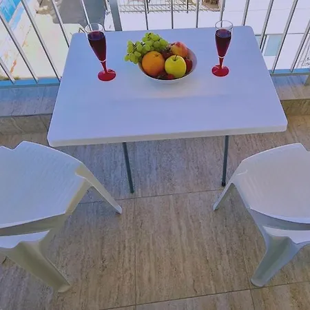 Chill N' Joy Apartment *